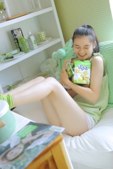 美女粉嫩b站在线观看
